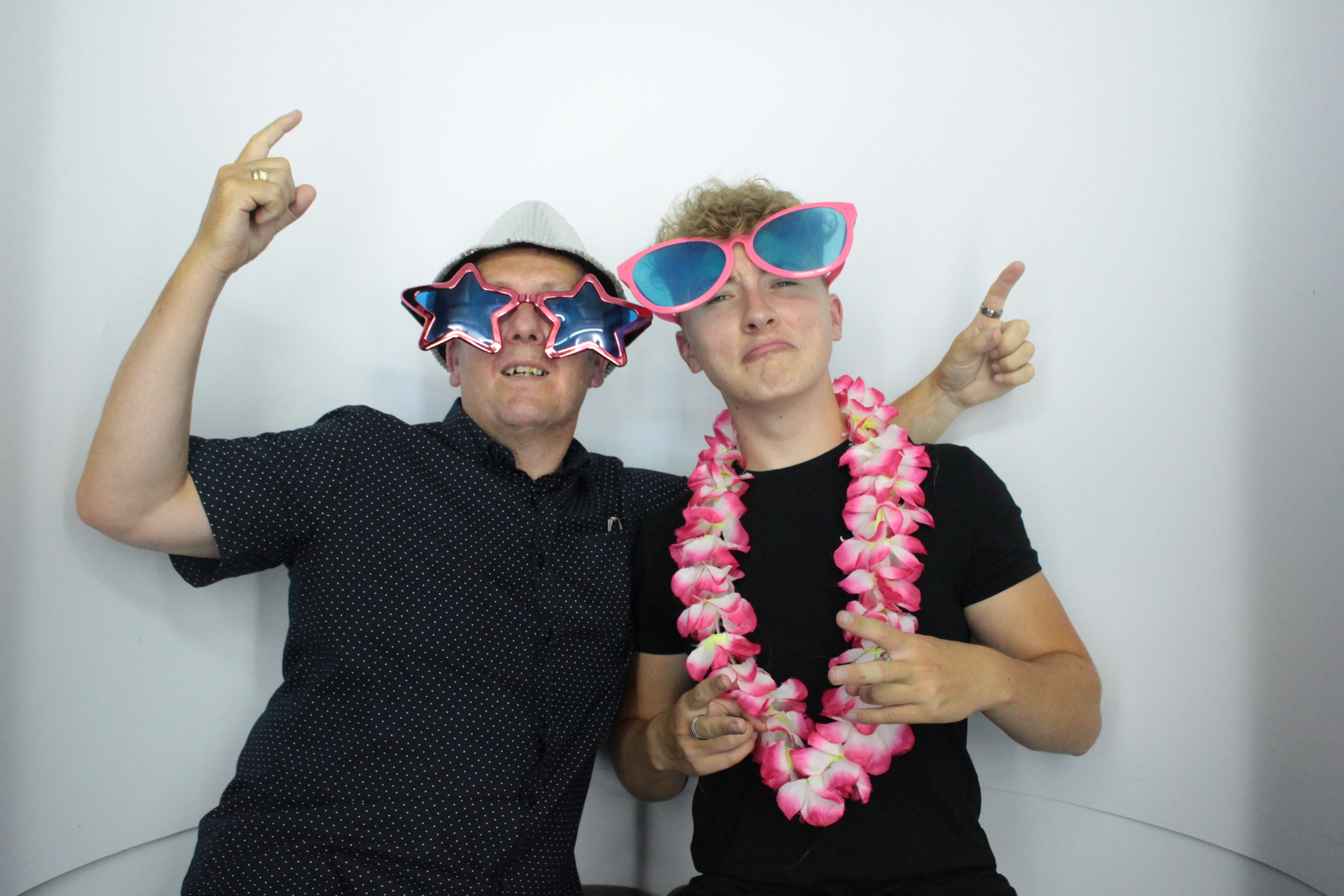 Martin & Colleen’s Joint 50th | View more photos from the event at gallery.myphotoboothexperience.co.uk/u/MyPhotoBoothExperienceLtd/Martin-Colleen’s-Joint-50th
